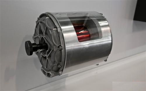 特斯拉用的是什么驅動電機？